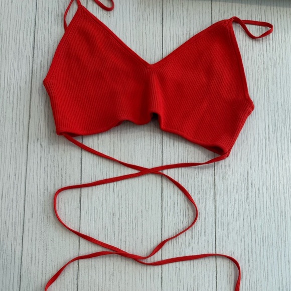 Zara Red Strappy Crop Top - Picture 1 of 3